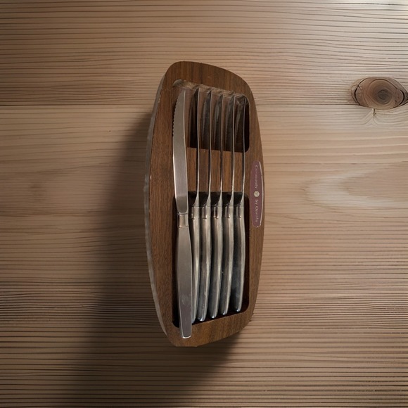 Oneida Other - Set of 6 Frost Fire  Steak Knives Solid Walnut Display Tray Community Oneida